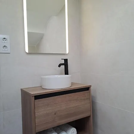 Vut Adarve Ávila